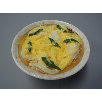 日本職人が作る  食品サンプル　玉子とじうどん　IP-430