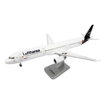 HOGAN WINGS B 1/200スケール A321 ルフトハンザ Flensburg ランディングギア・スタンド付属 DLH016