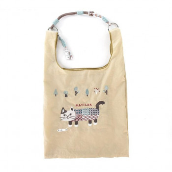 クスグルジャパン 撥水加工 刺繍ワッシャーバッグ 2WAYサブバッグ マチルダさん柄 ベージュ 24-7601